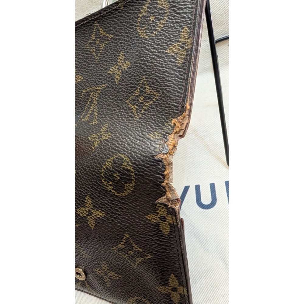Louis Vuitton Monogram Kiss-Lock Bifold Wallet Vintage Made in USA S01901 - Picture 7 of 9